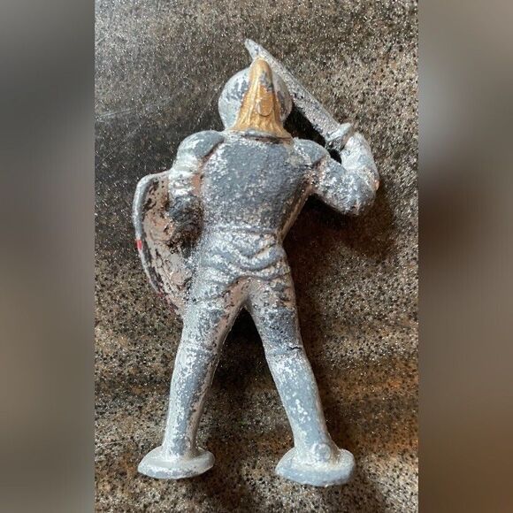 Lot 8 Robin Hood Friar Tuck Merry Men Cast Lead Figures Vintage Manoil 1940/50 - Picture 7 of 16